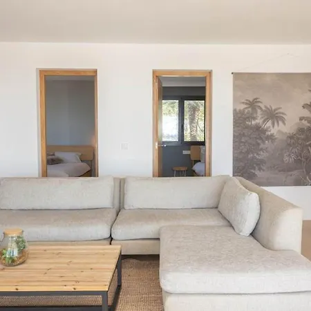 Spectacular 3 Bedrooms Carosant Panoramic Sea Views Modern Furnishings Villa