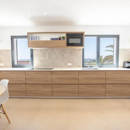 Spectacular 3 Bedrooms Carosant Panoramic Sea Views