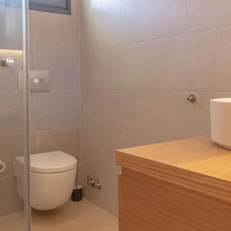 Spectacular 3 Bedrooms Carosant Panoramic Sea Views فيلة سون بو