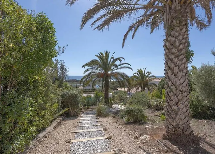 Spectacular 3 Bedrooms Carosant Panoramic Sea Views Villa *