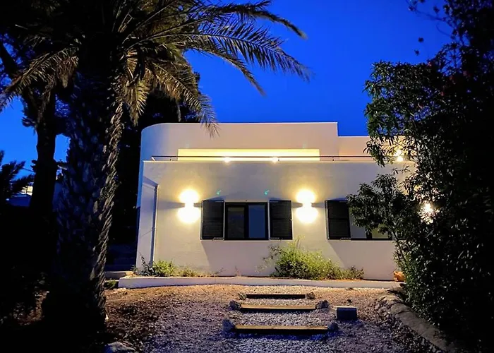 Spectacular 3 Bedrooms Carosant Panoramic Sea Views וילה *