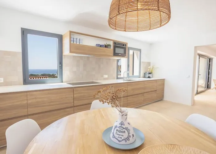 וילה Spectacular 3 Bedrooms Carosant Panoramic Sea Views סון באו